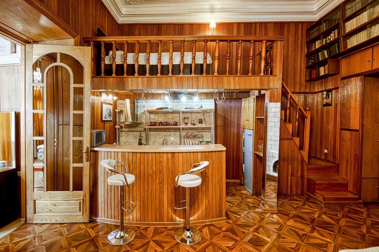 Town Center Rustaveli Aparthotel ティビリシ エクステリア 写真