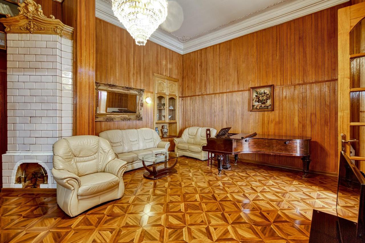 Town Center Rustaveli Aparthotel ティビリシ エクステリア 写真