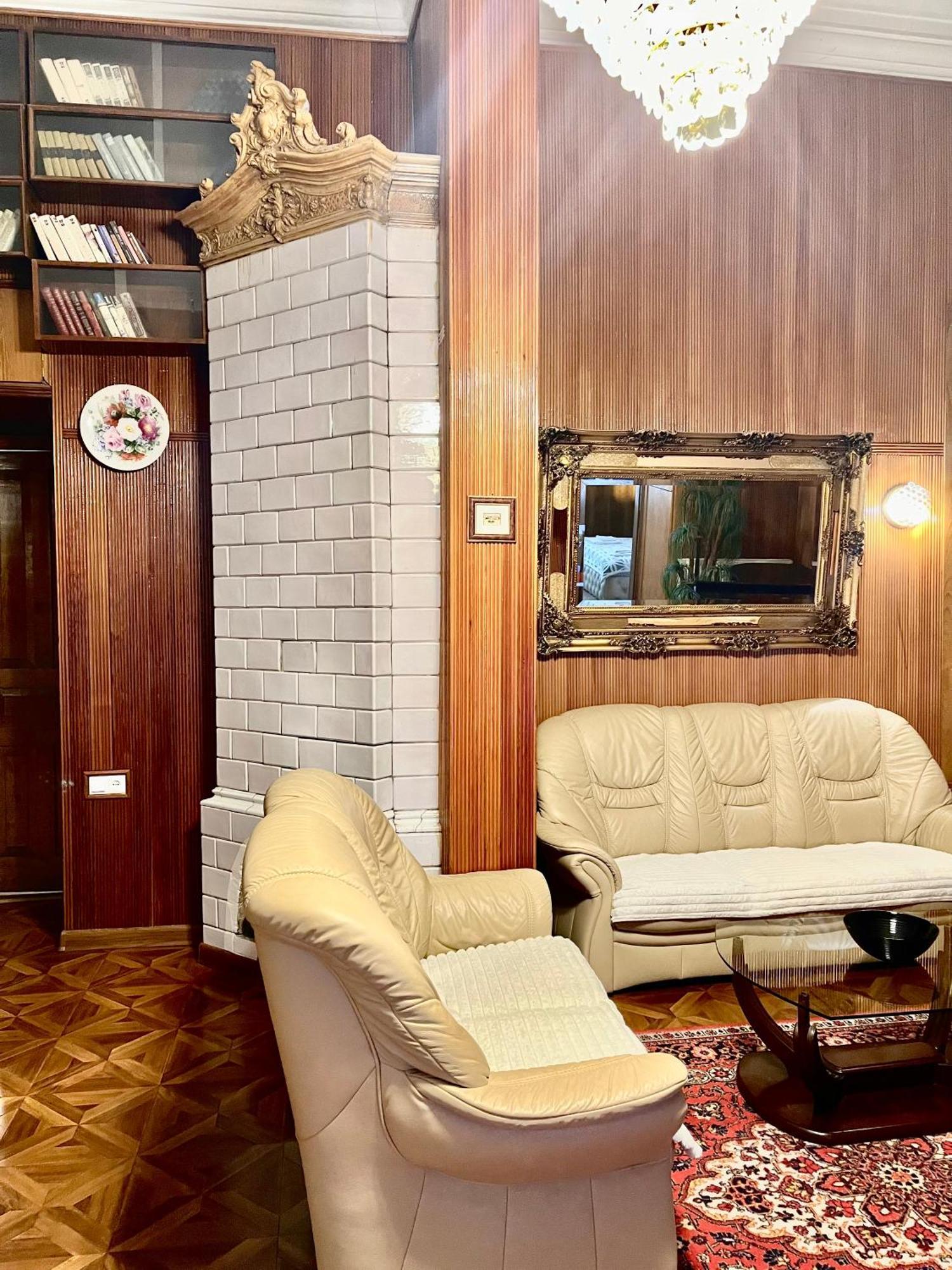 Town Center Rustaveli Aparthotel ティビリシ エクステリア 写真